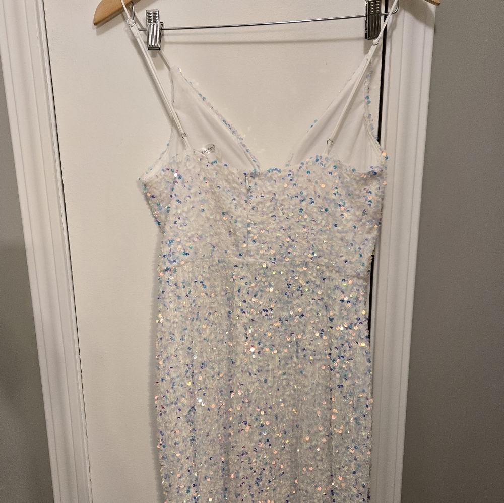 Lucy In The Sky Whitney Sequin Maxi Dress White With Blue & Purple  Size Medium - Picture 8 of 12
